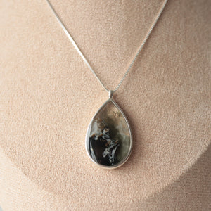 Dawn Collection. Silver Teardrop Necklace with Lichen